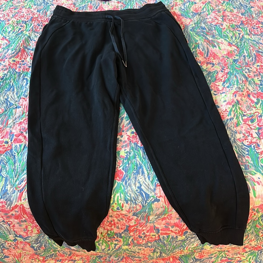 EUC lululemon scuba high rise jogger full length size 14 true navy